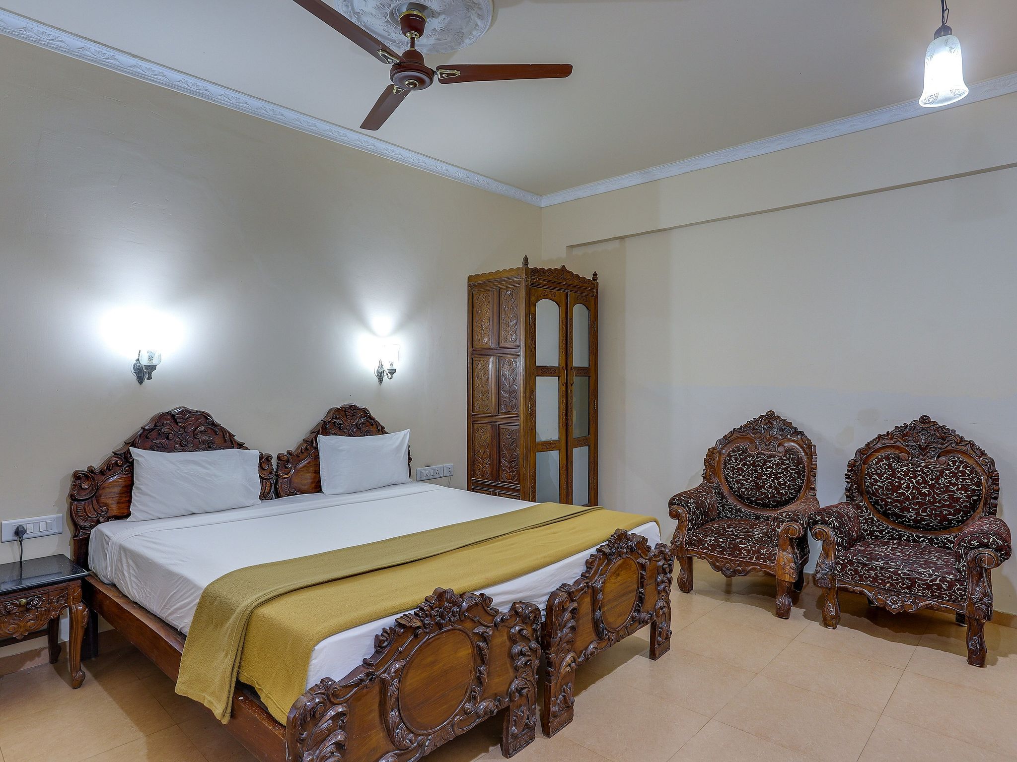 Mayflower Beach Resort Standard Ground Level Room 2