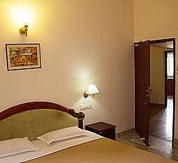 Hotel Karthika Residency Standard Non AC 4