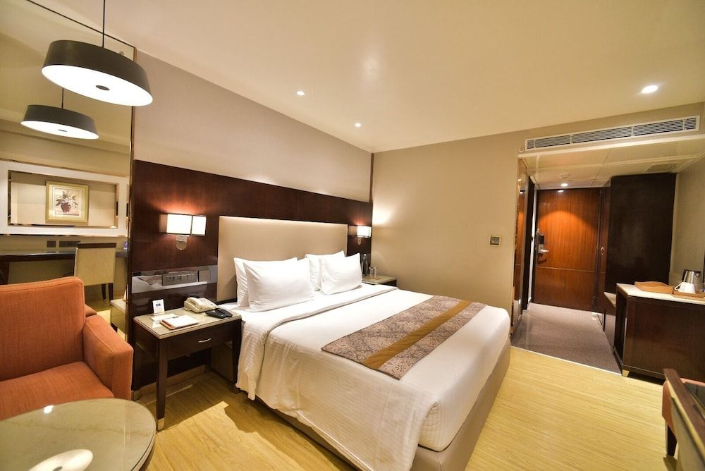 The Citadel Hotel Executive Double Room - Intech Generic (As per email) 3
