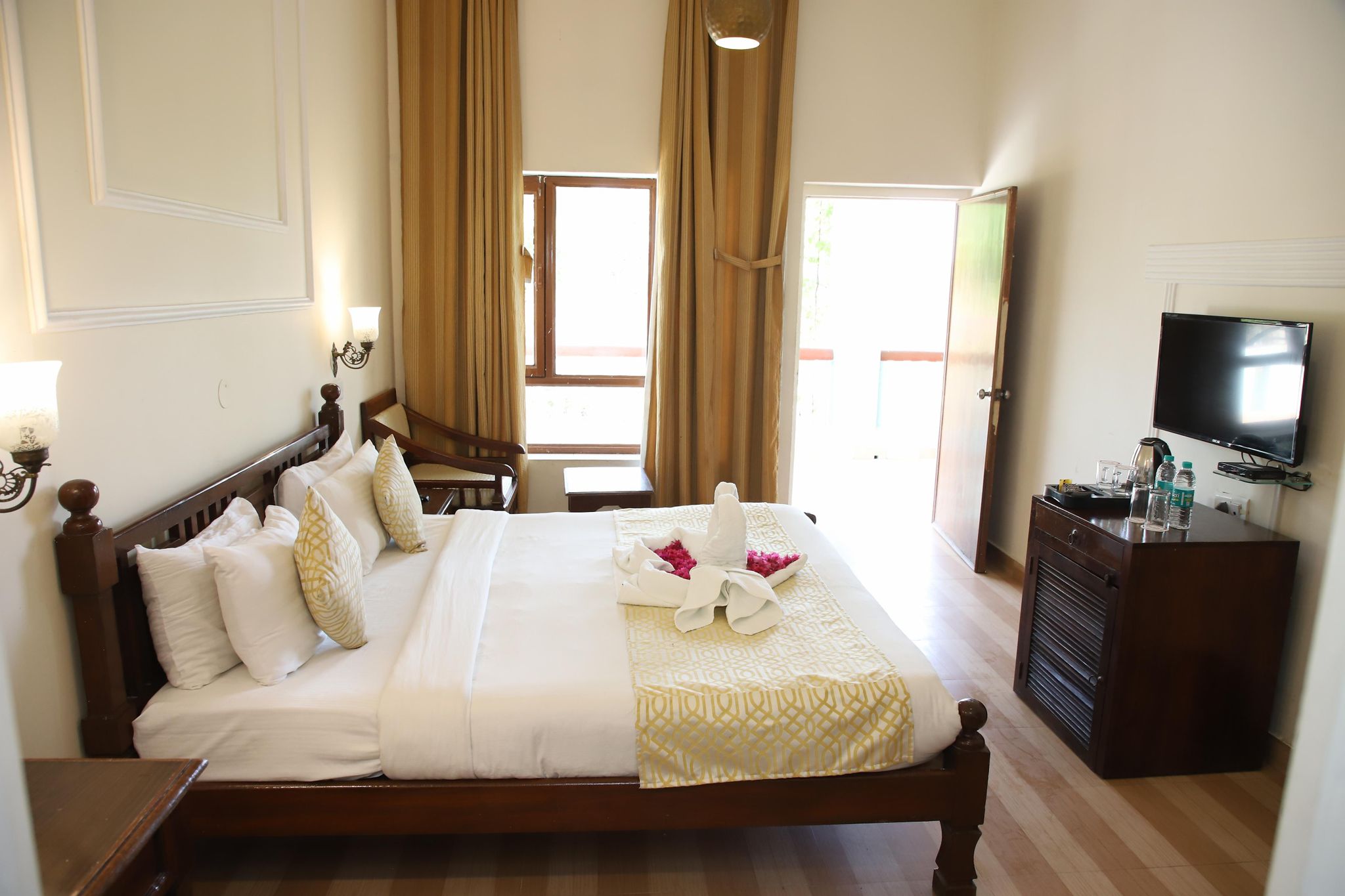 Kadamb Kunj Resort Bharatpur Deluxe Room 5