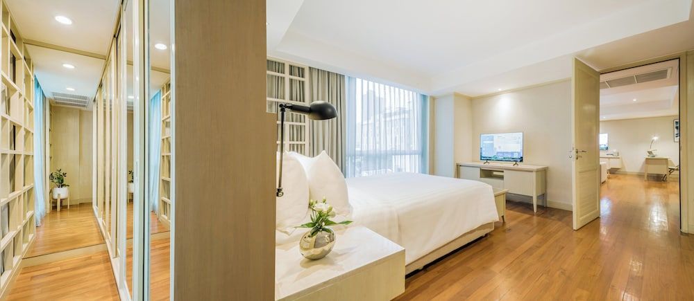 Suite, 1 Bedroom, Corner