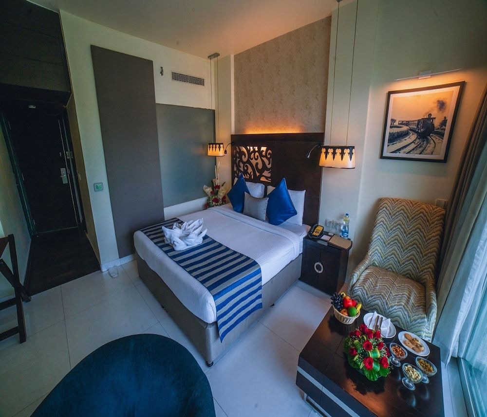 Premium King Room