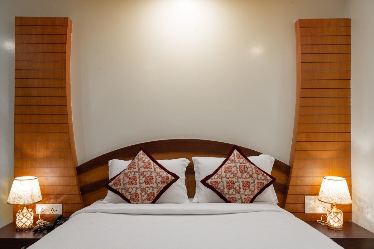 Deluxe Sea View Room