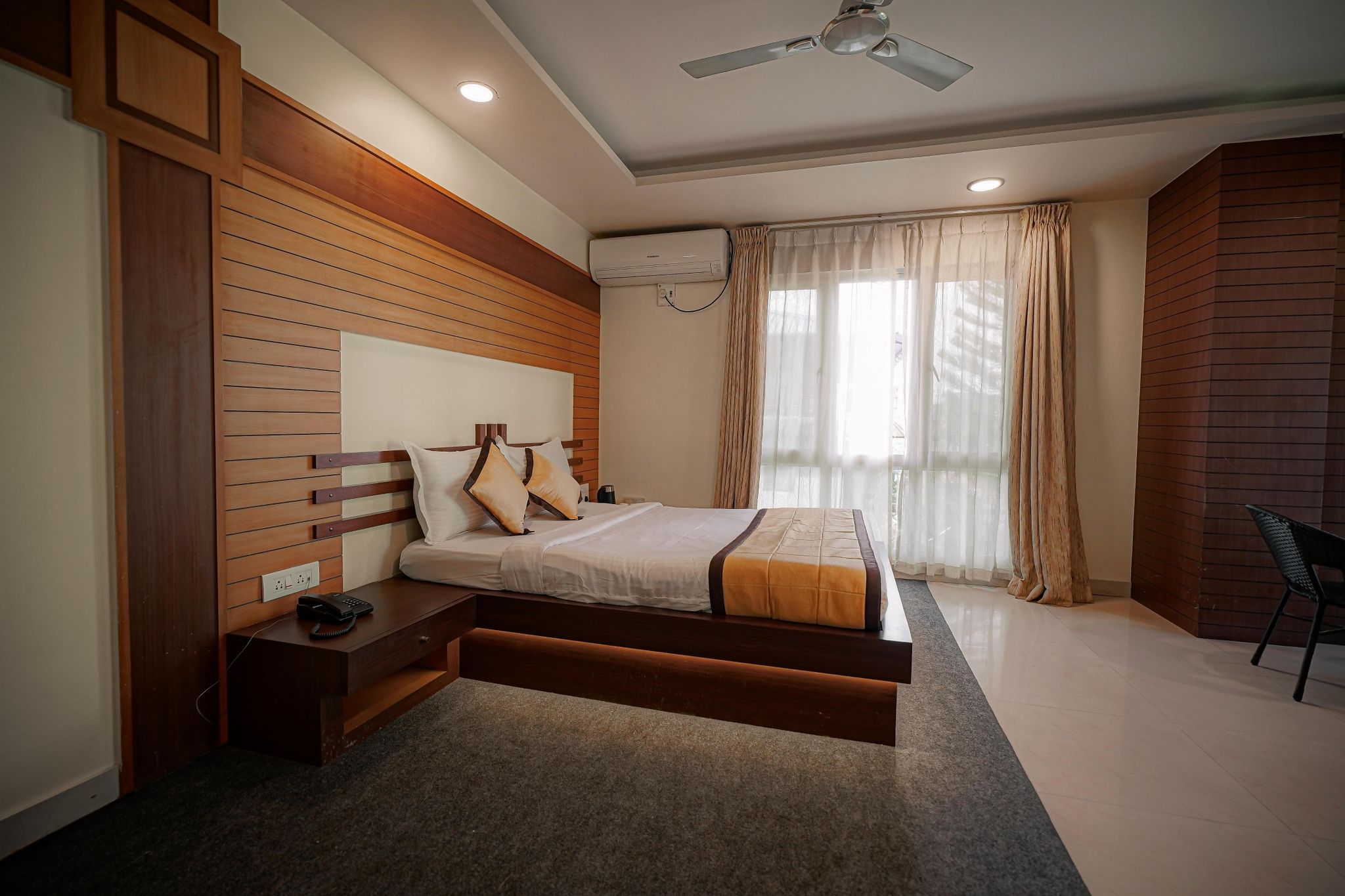 Hill Top International Superior Room 11