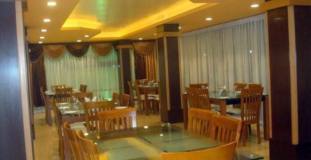 Food & Dining