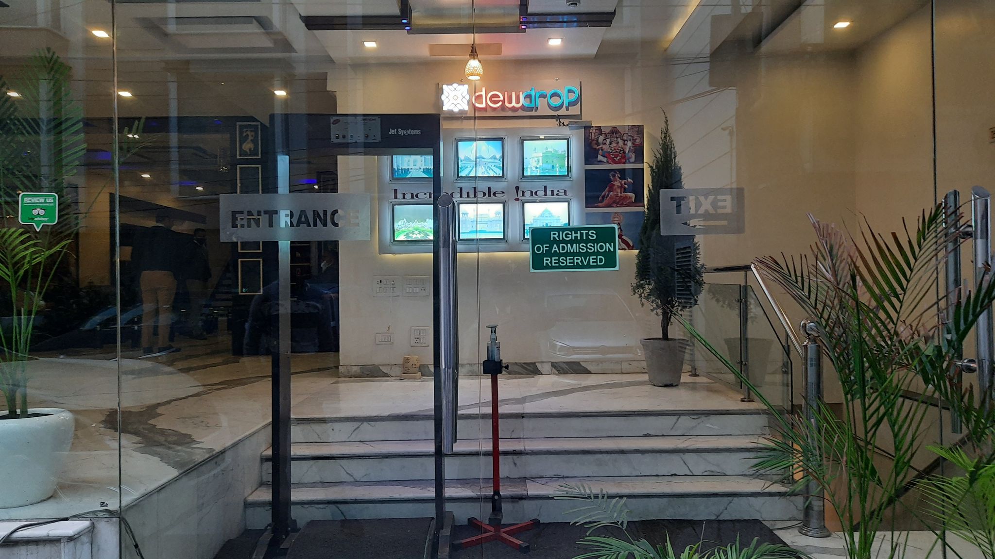 undefined Dewdrop Intercity Hotel 7