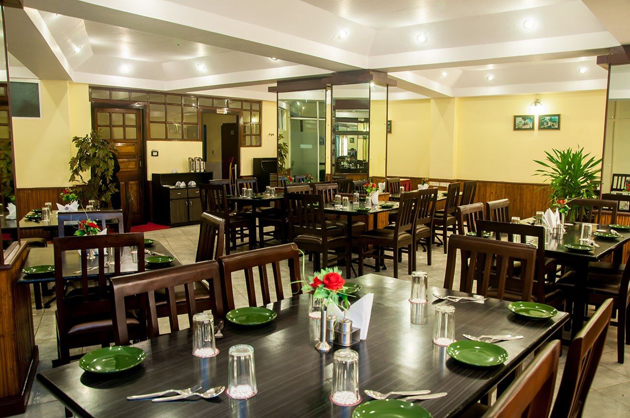 Food & Dining