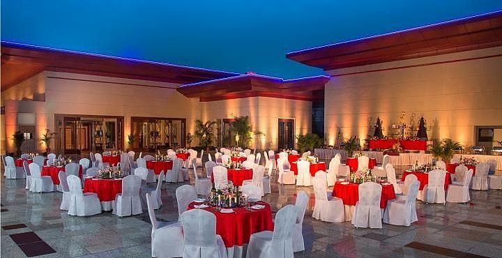 undefined Radisson Blu Hotel ,Indore 9