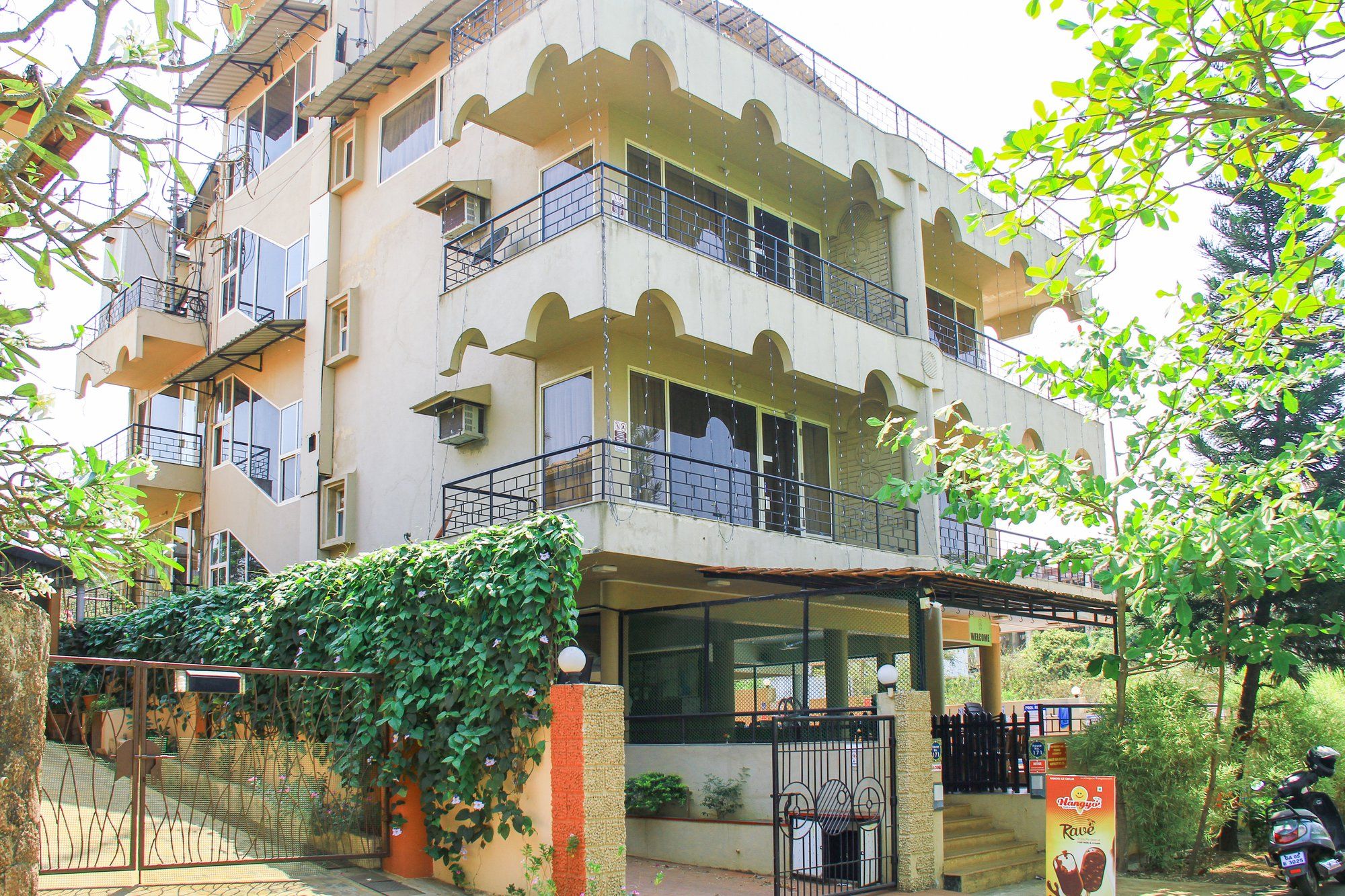 undefined Goa Highridge Residency