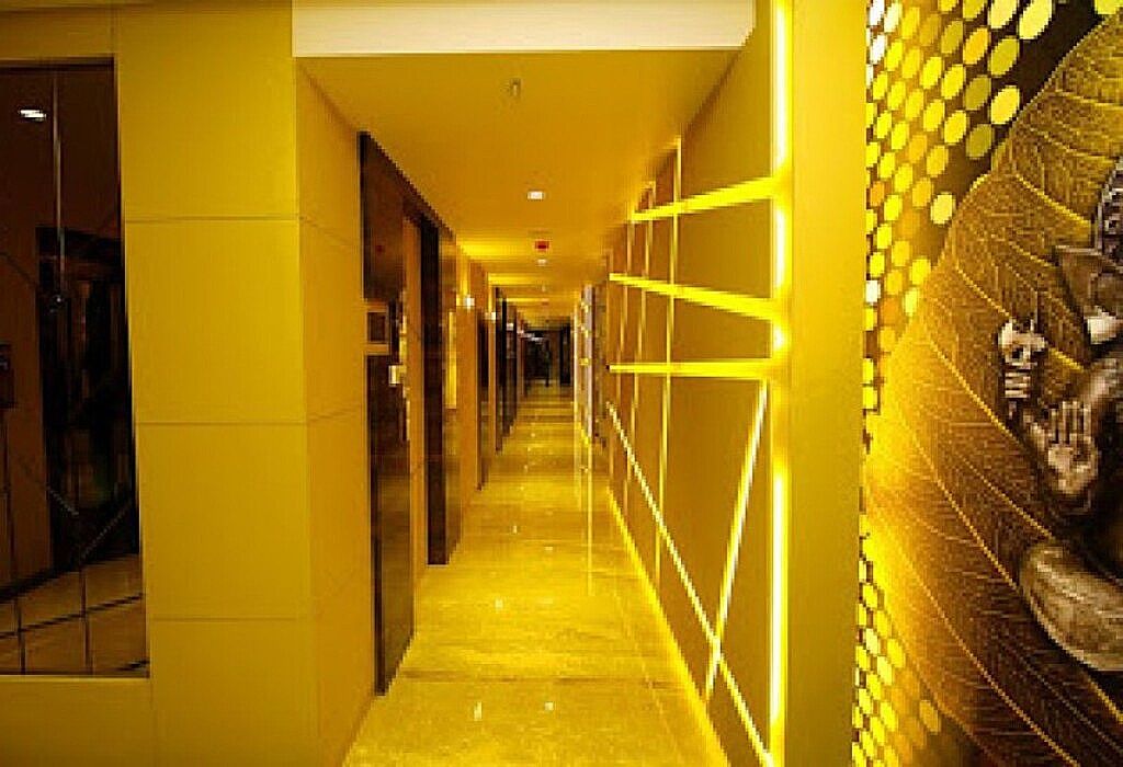 undefined Comfort Hotels 4