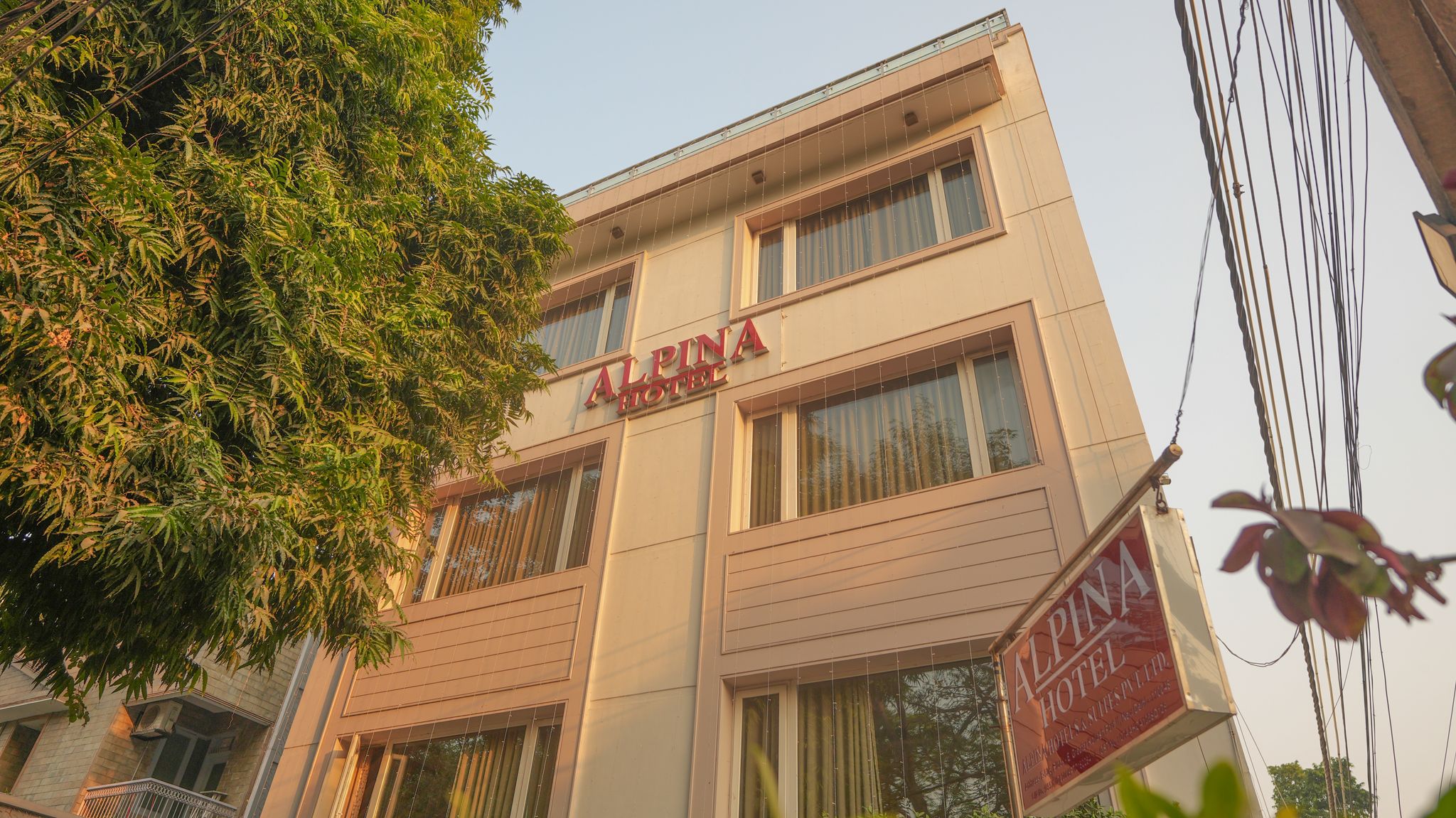 undefined Alpina Hotel and Suites 7