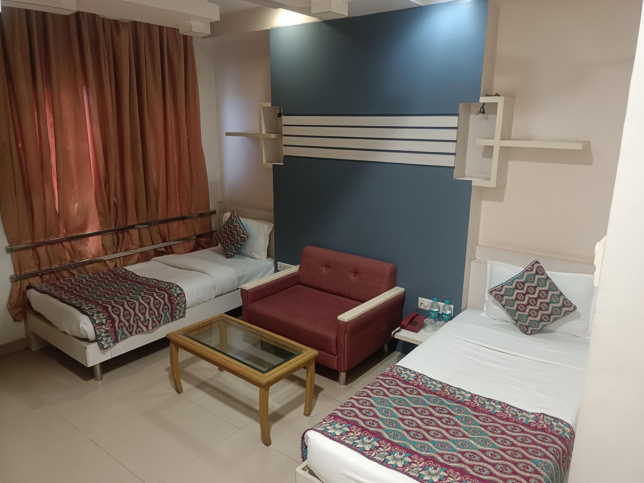 Hotel Apna Palace Luxury AC Room 2