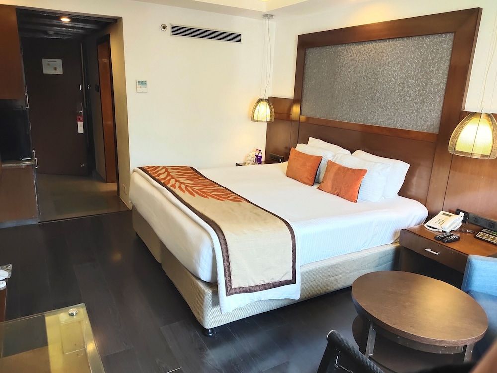 undefined The Cunningham Hotel Bangalore 5