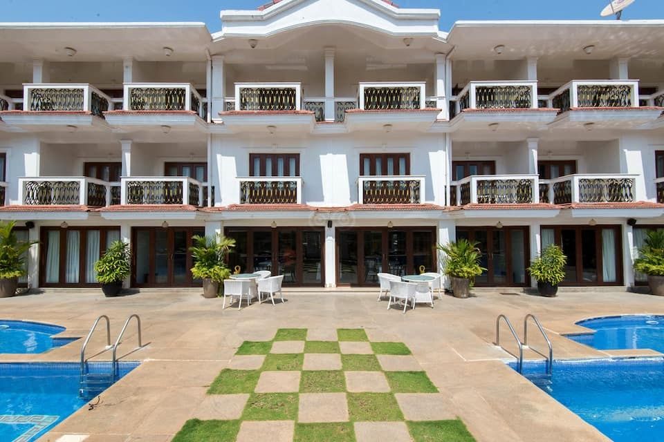 undefined White Pearl Suites 10