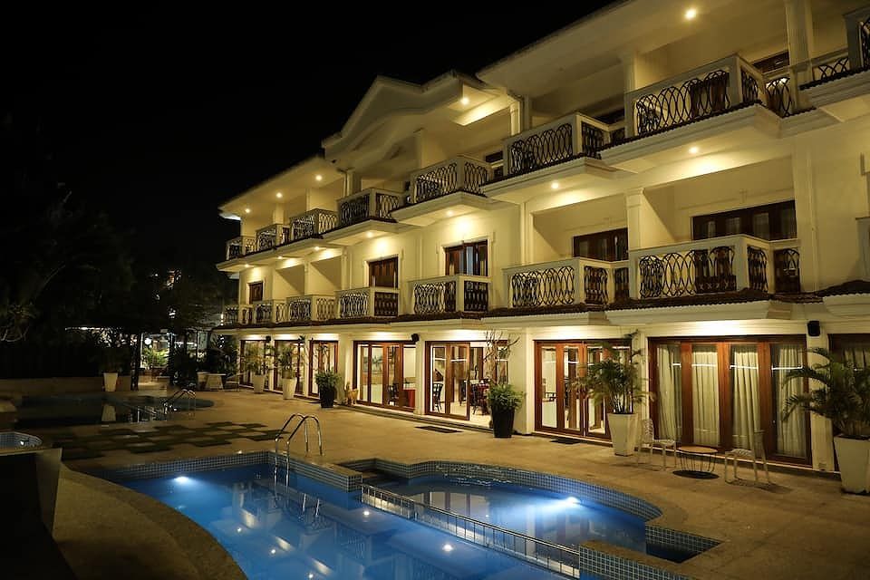 undefined White Pearl Suites 9