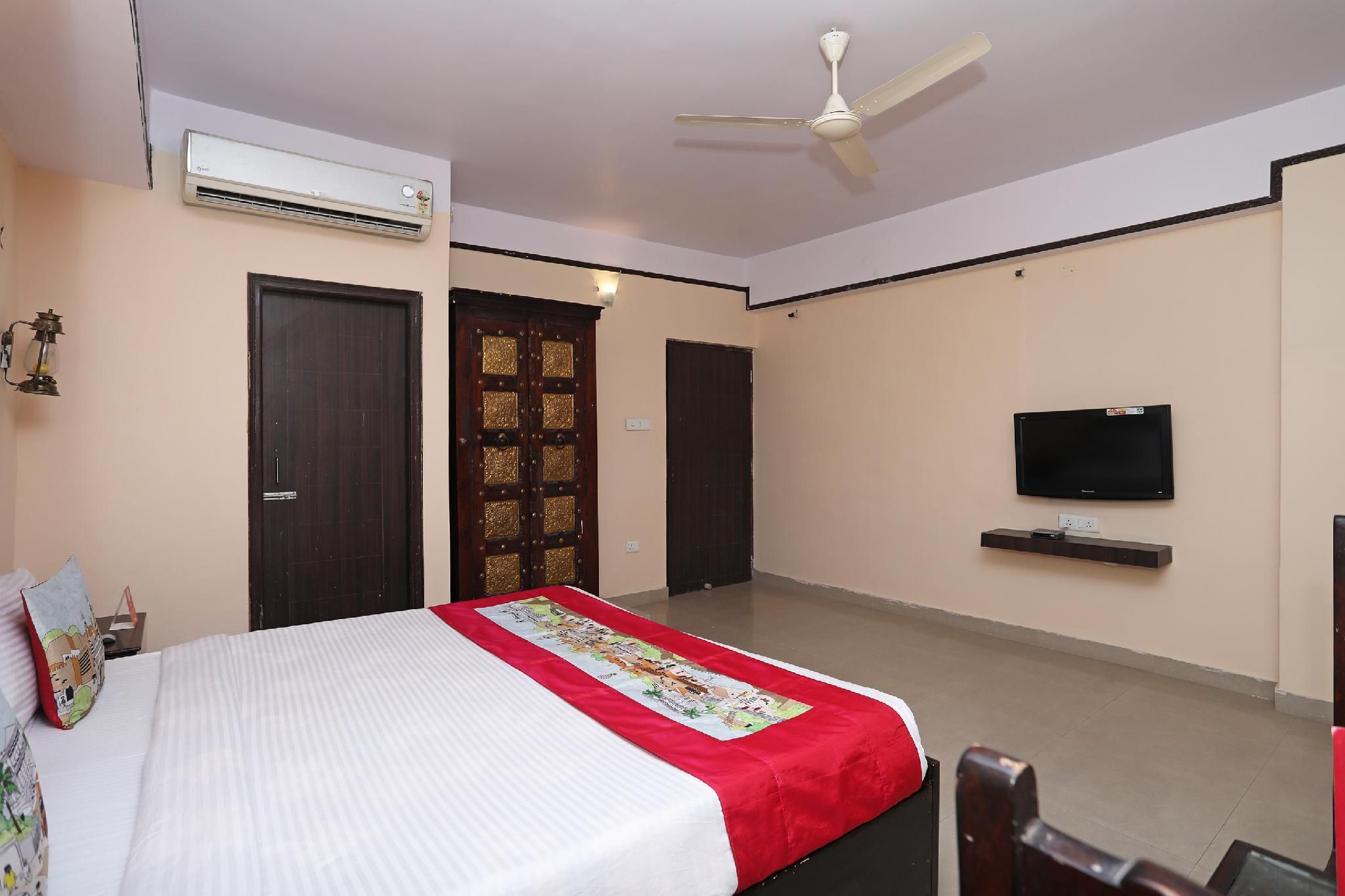 Hotel Anand Palace