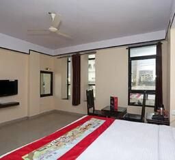 Hotel Anand Palace