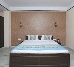Hotel Anand Palace