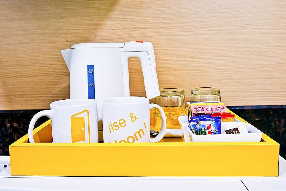 Bloom Hotel - Indiranagar Deluxe Suite King 14