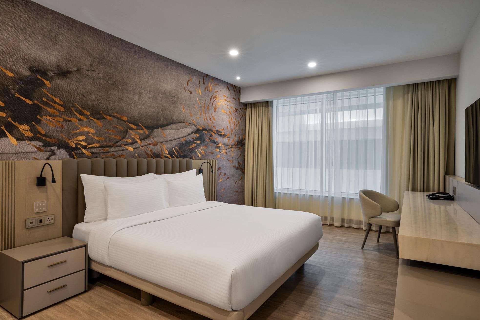 2 Bedroom Suite, Bedroom 1: 1 King, Bedroom 2: 1 Queen, City view
