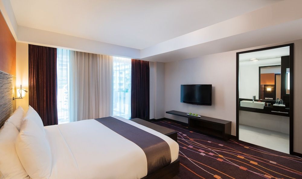 One - Bedroom Suite