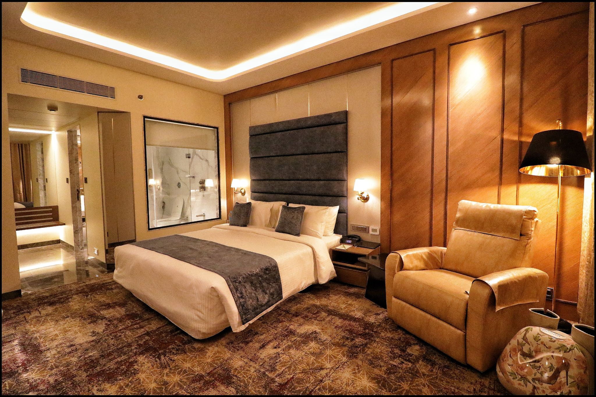 Premium Suite Room
