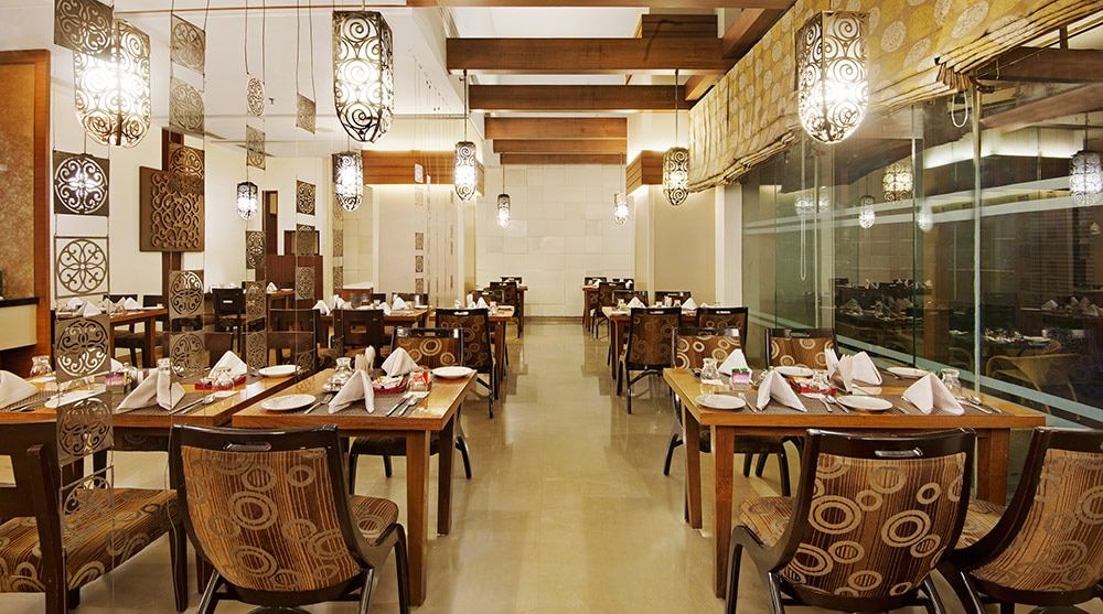 Food & Dining
