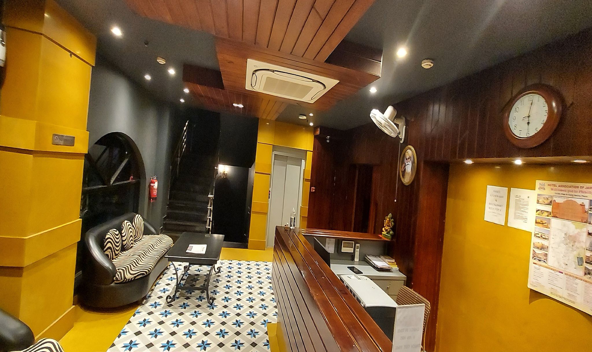 undefined Hotel Kings Corner 3