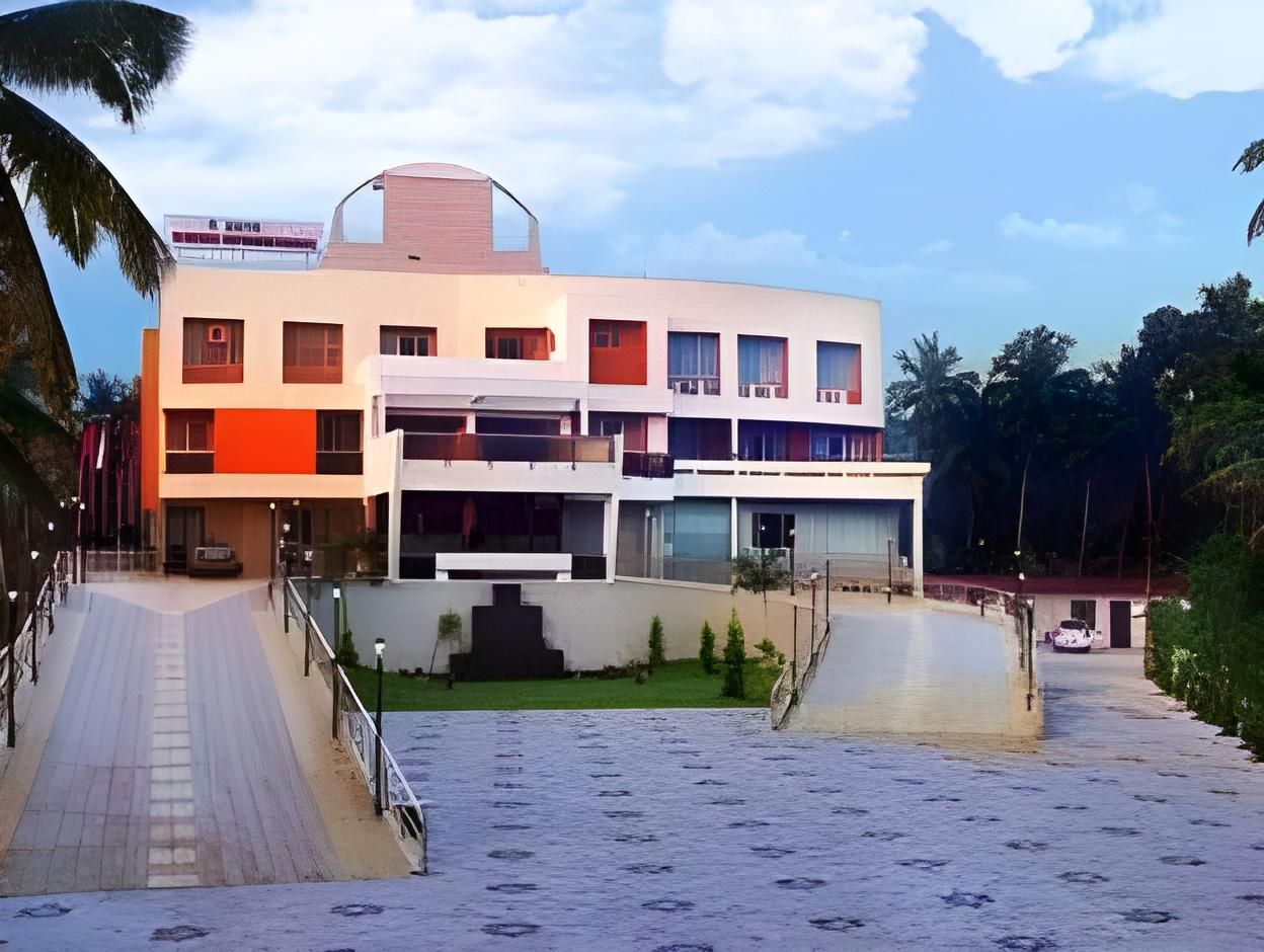 Hotel Geethu International