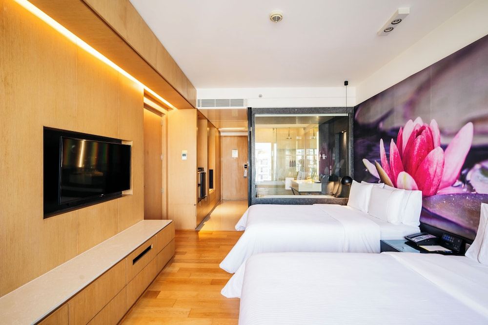 The Westin Hyderabad Mindspace Room, 2 Twin Beds, Non Smoking 3