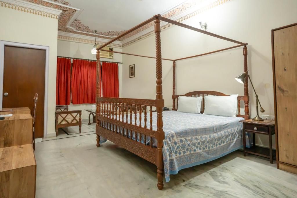 Super Deluxe Single Room