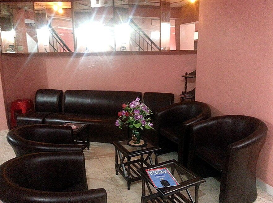 undefined HOTEL PRESTIGE The Mall Road 4