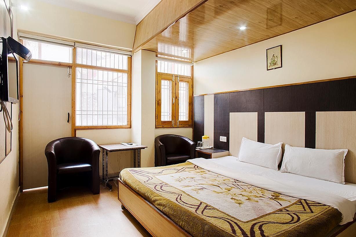 HOTEL PRESTIGE The Mall Road Deluxe Room 19