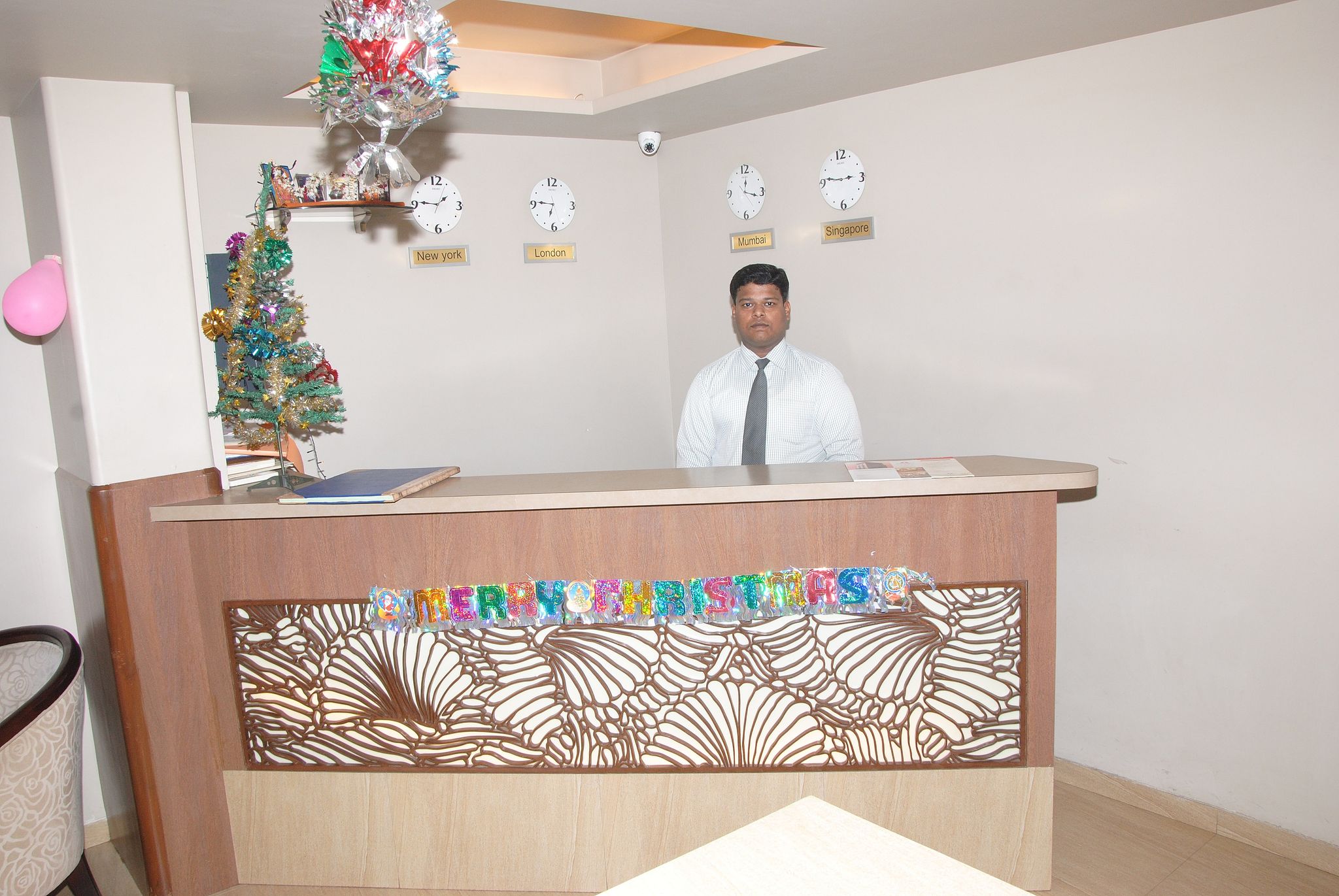 undefined Hotel Sai Inn 2