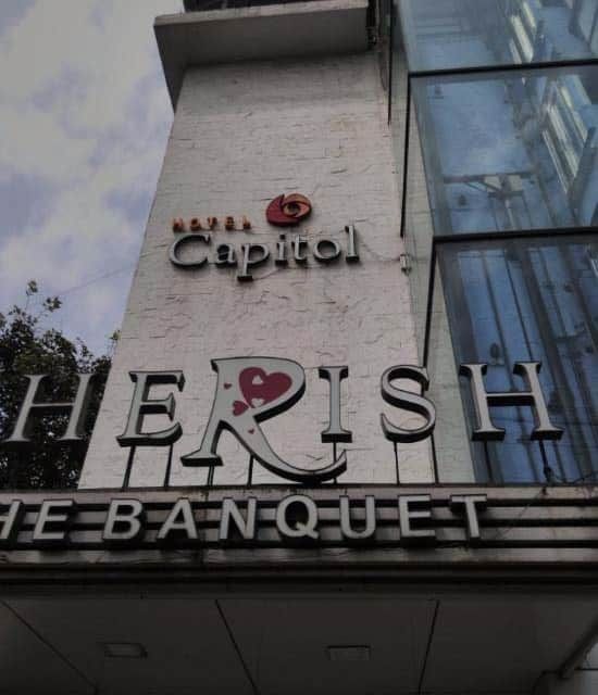 undefined Hotel Capitol 8