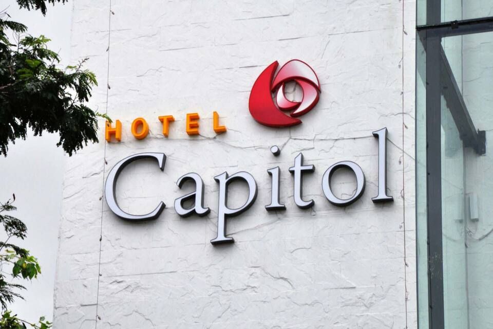 undefined Hotel Capitol 5