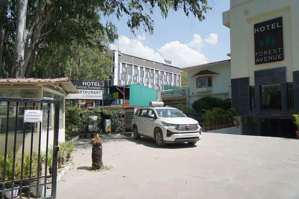 undefined Hotel Forest Avenue - Best Luxury Hotel in Dehradun 9