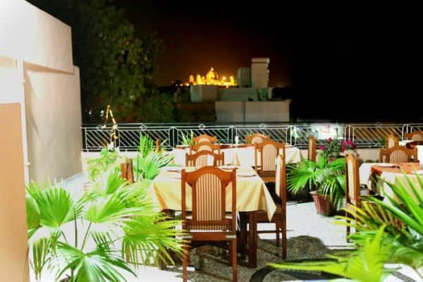 undefined Hotel Sandhu Palace 3