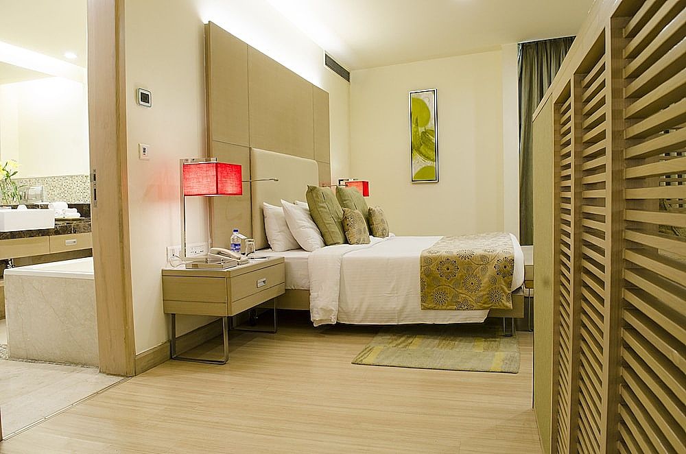 Radisson Blu Hotel, Greater Noida Standard Room 2