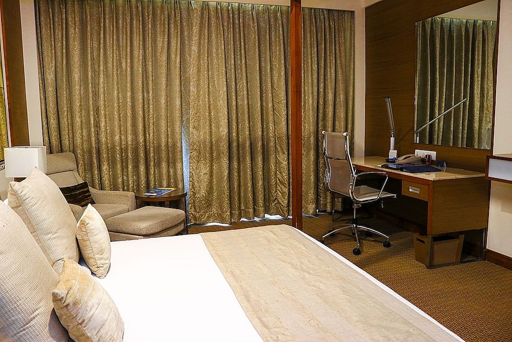 Radisson Blu Hotel, Greater Noida Standard Room 3