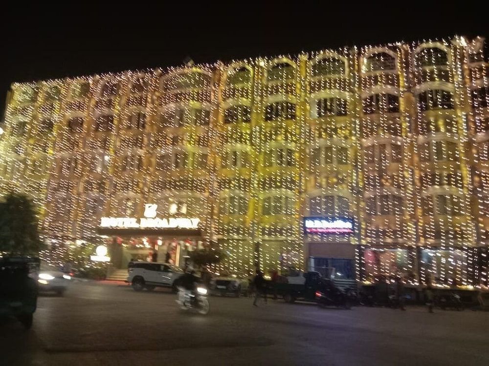 undefined New Hotel Broadway 8