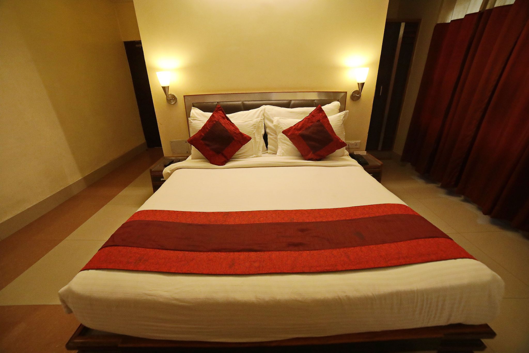 New Hotel Broadway Deluxe 8