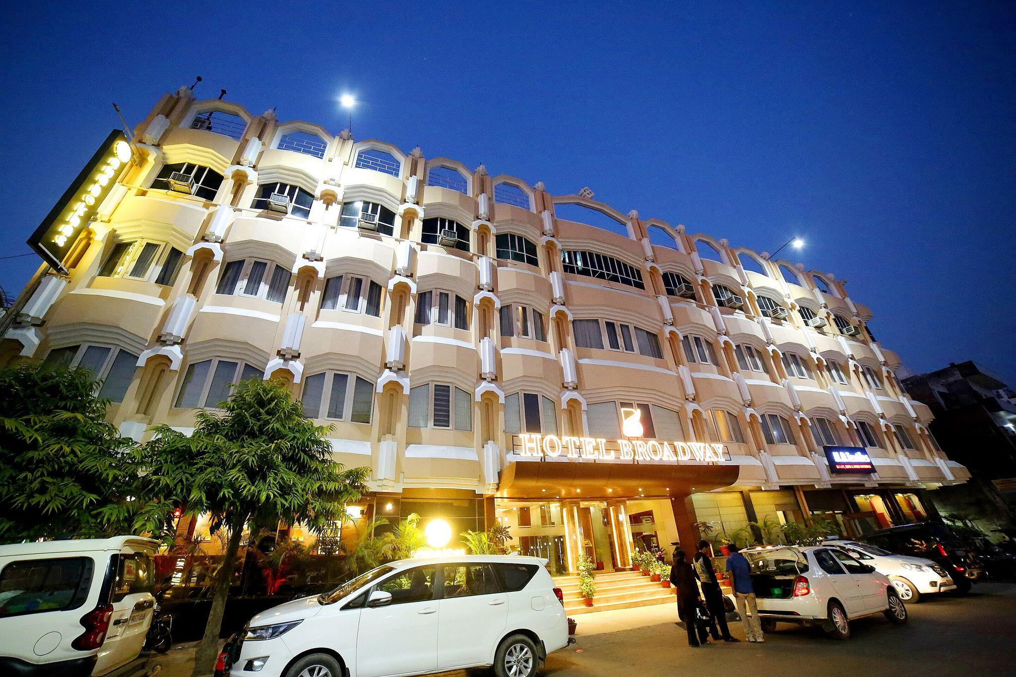 undefined New Hotel Broadway 9
