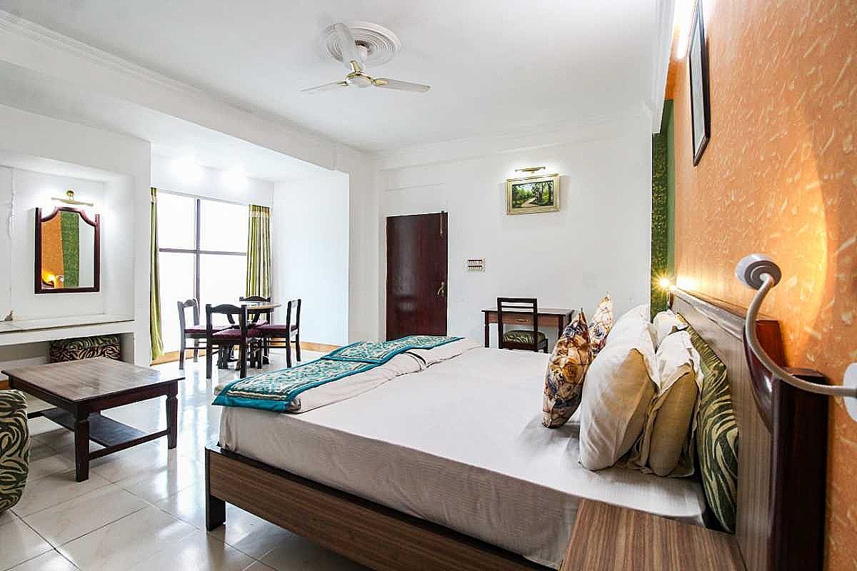 Hotel Amber Deluxe Room 24