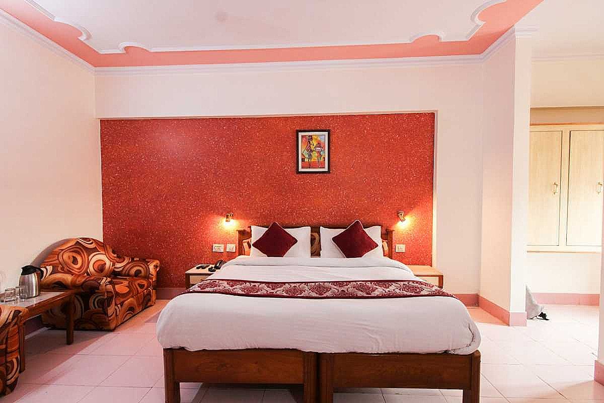 Hotel Amber Deluxe Room 23