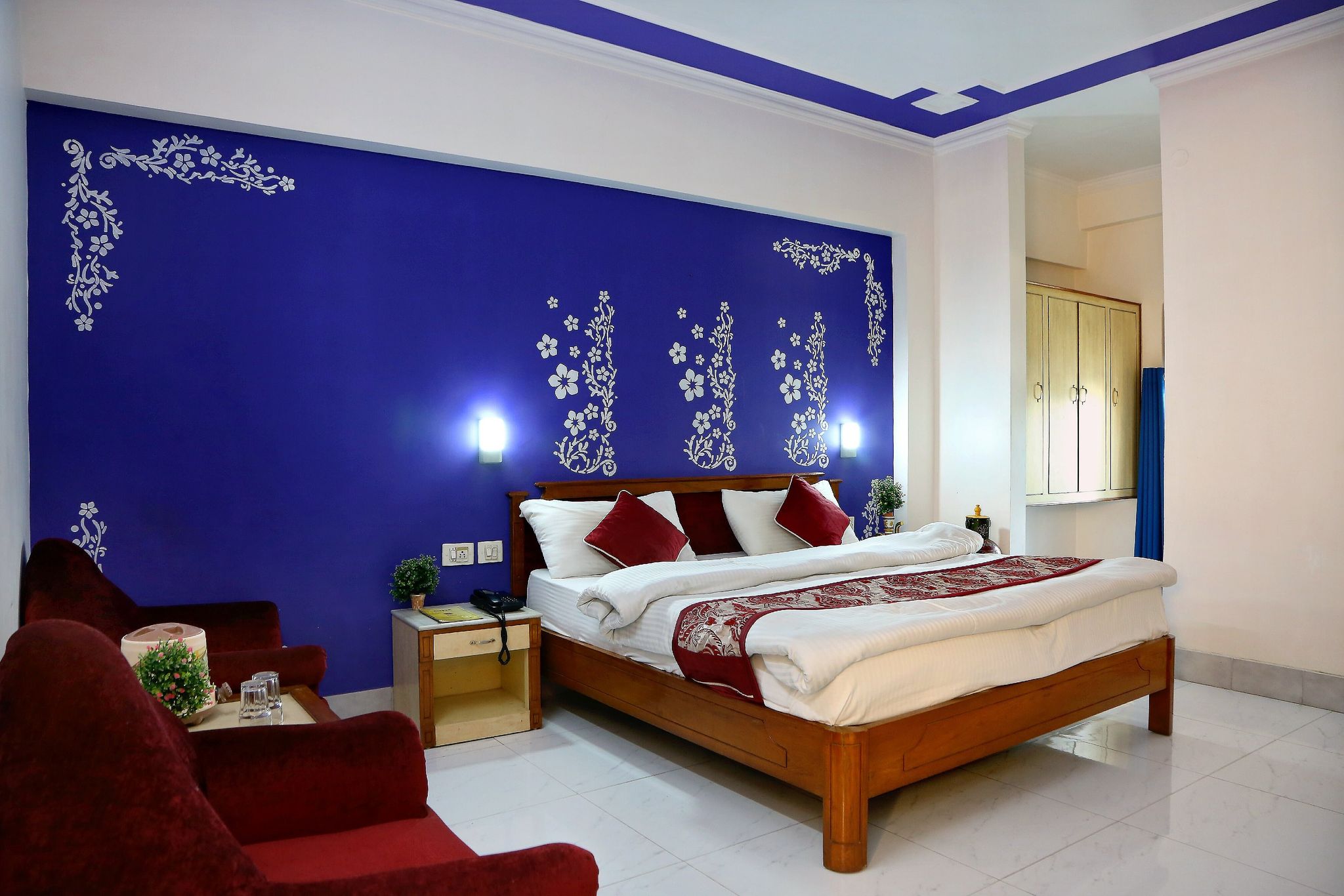 Hotel Amber Deluxe Room 19