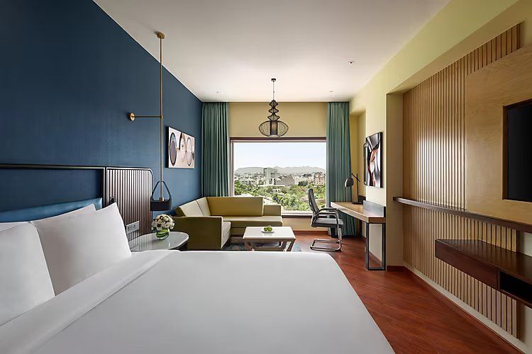 Deluxe Room with King Bed
