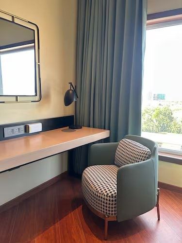 King Bed, Deluxe Room