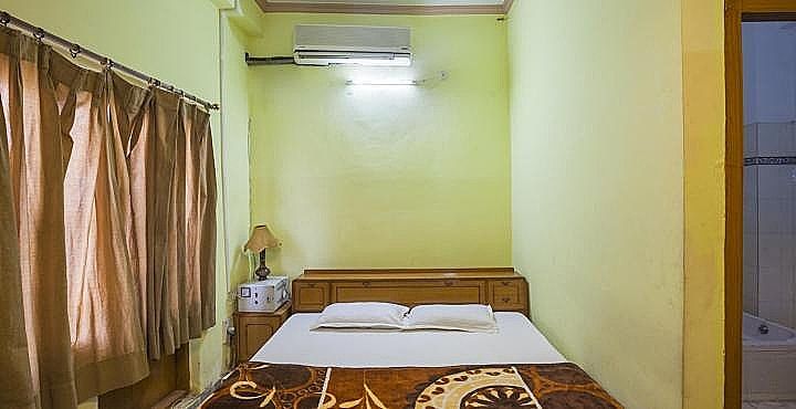 Hotel Divya Suite Room