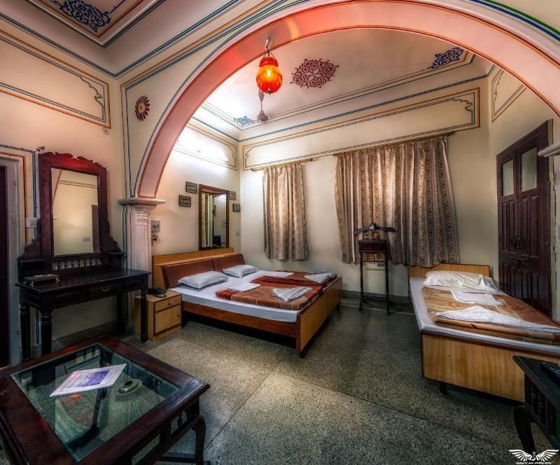 Krishna Palace - A Heritage Boutique Hotel  Standard Double or Twin Room Non A/c 7